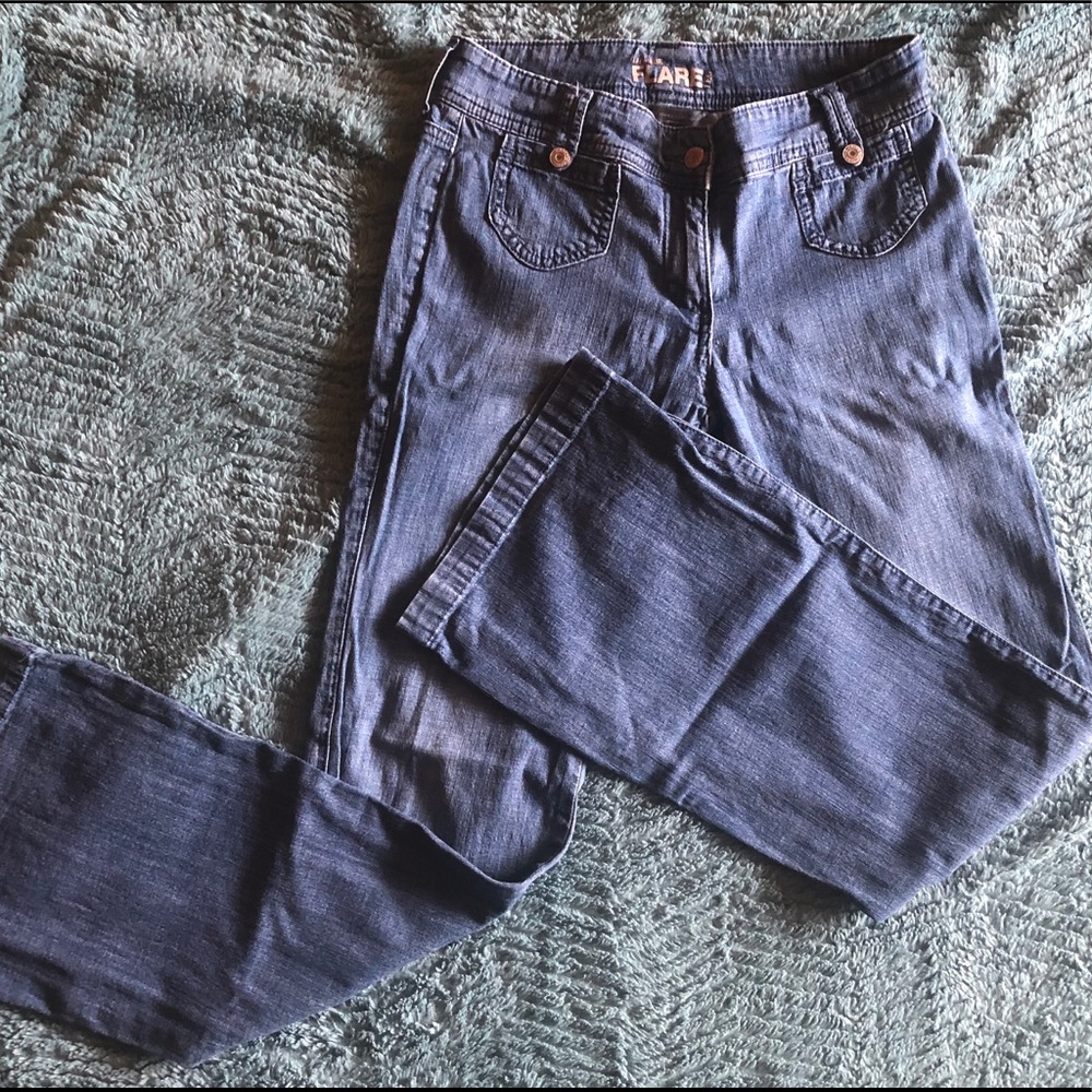NY Company Size 4 High Rise Flare